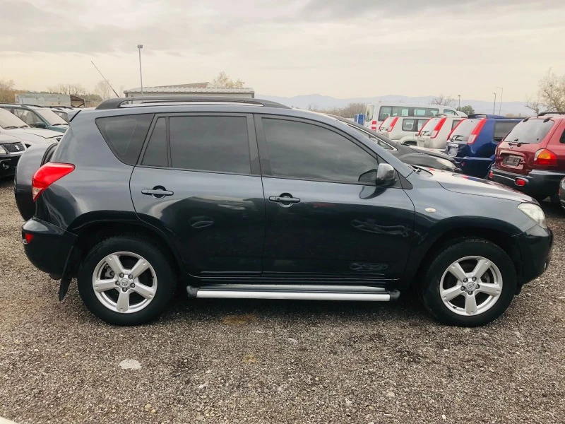 Toyota Rav4 2.0 ГЪРЦИЯ ТОП ТОП ТОП АВТОМАТИК Keyless Go, снимка 5 - Автомобили и джипове - 45750147