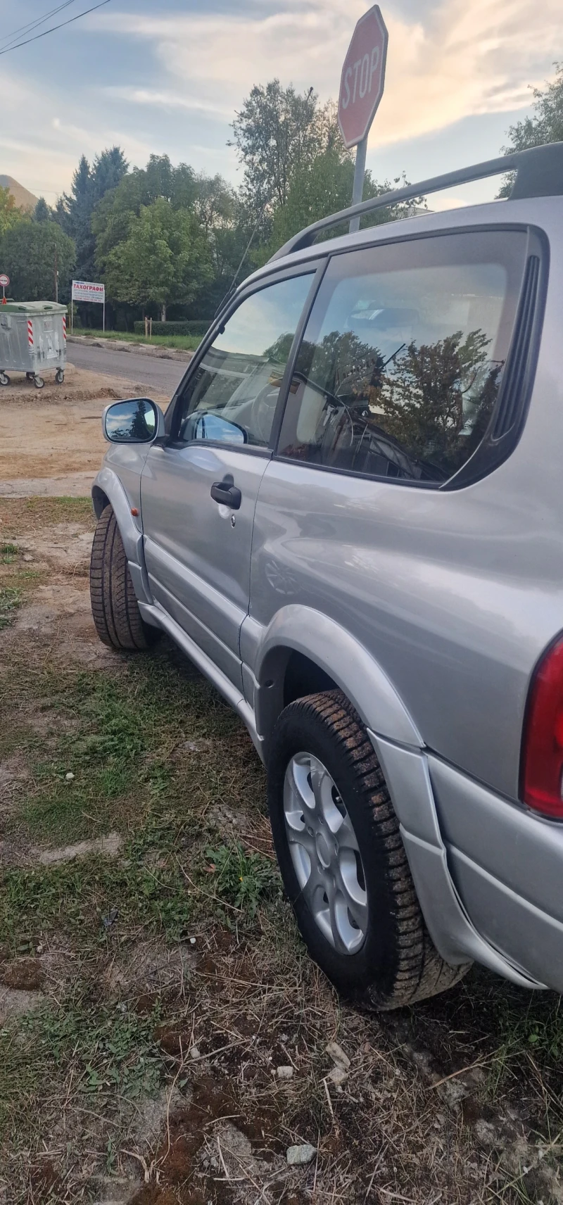 Suzuki Grand vitara, снимка 3 - Автомобили и джипове - 47525546