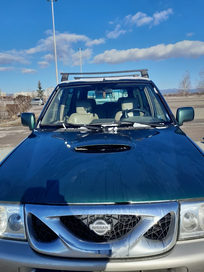 Nissan Terrano Дълга база, снимка 1 - Автомобили и джипове - 48546934