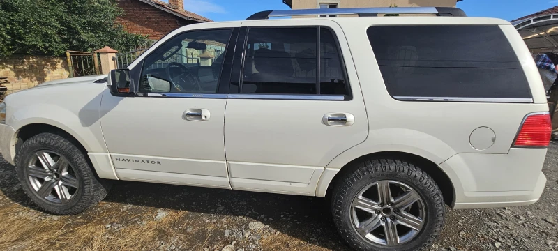 Lincoln Navigator, снимка 3 - Автомобили и джипове - 49568738