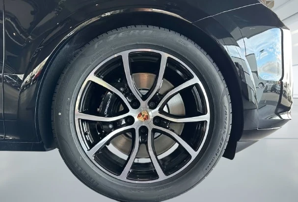 Porsche Cayenne GTS Coupe = Sport Package = Гаранция - изображение 4