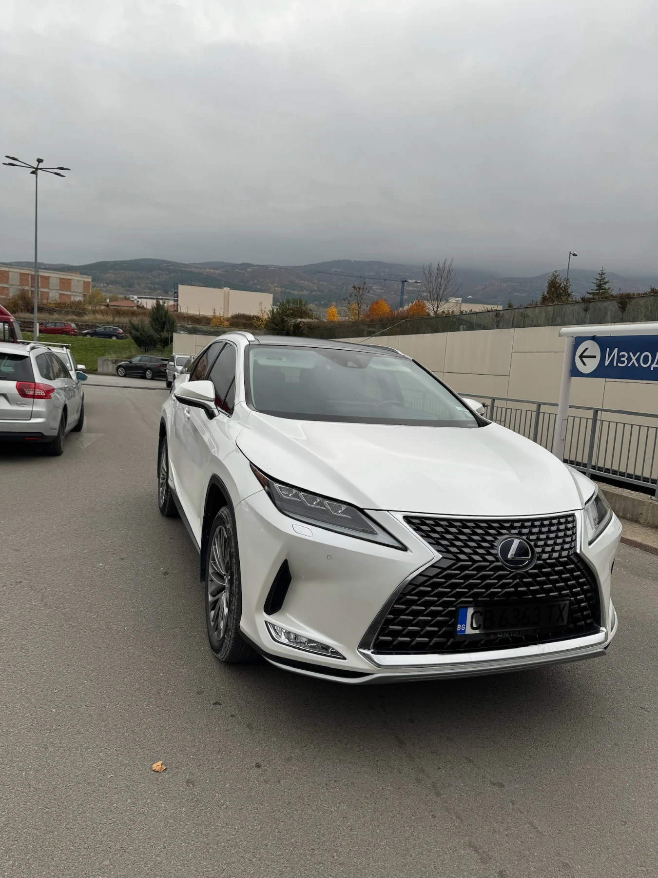 Lexus RX 450h Реални километри/ Един собственик - изображение 3