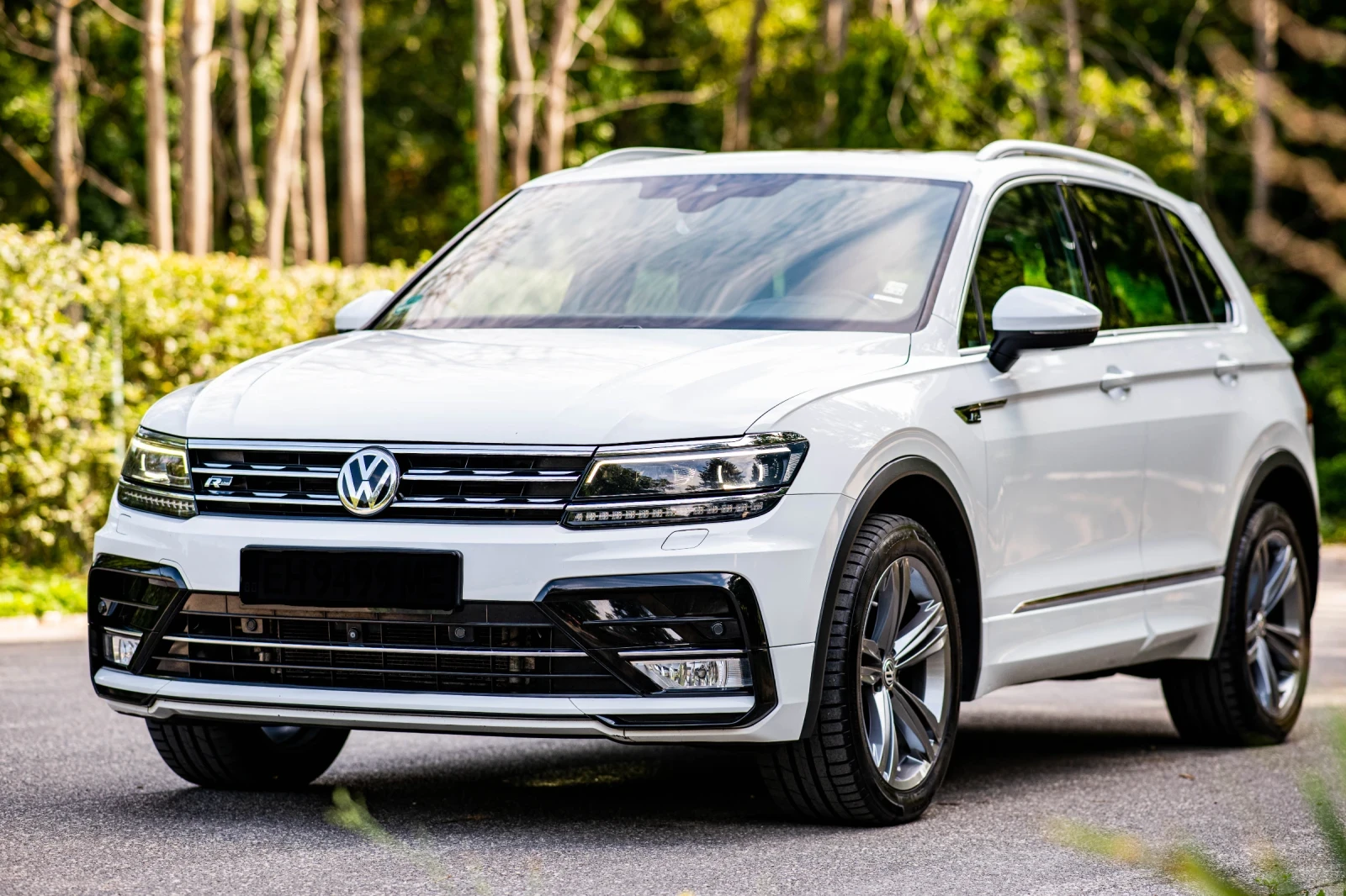 VW Tiguan R-Line /4Motion /360 Camera /Distronic /Dynaudio - изображение 5