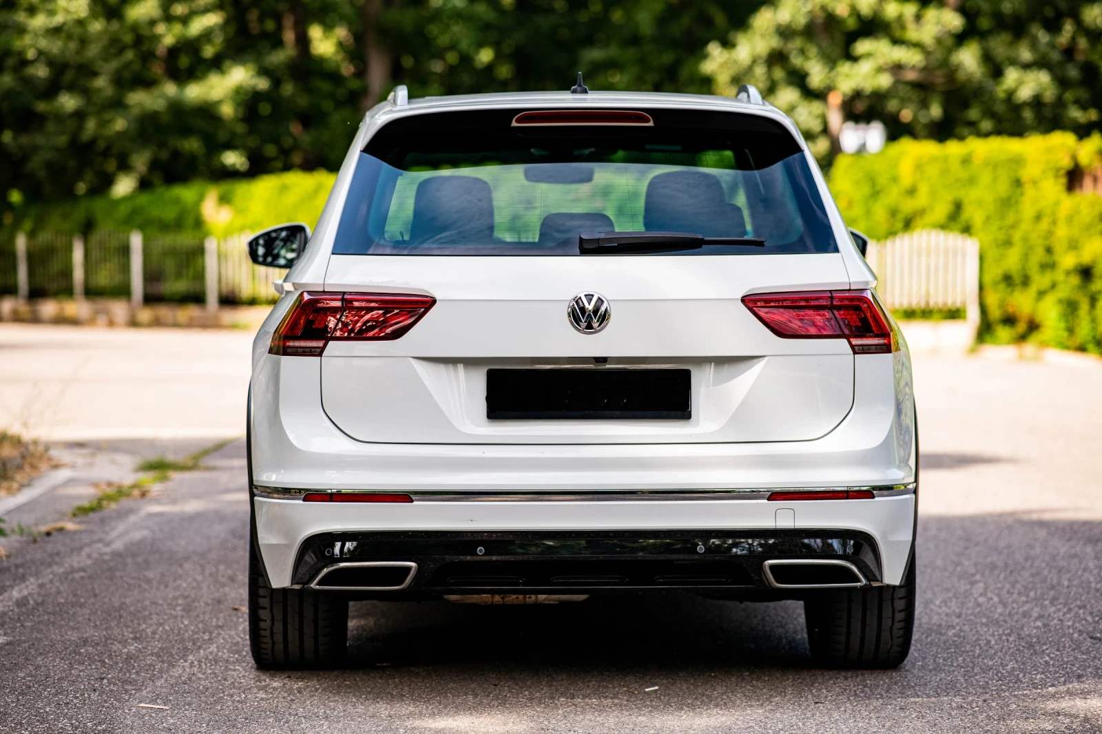 VW Tiguan R-Line /4Motion /360 Camera /Distronic /Dynaudio - изображение 3