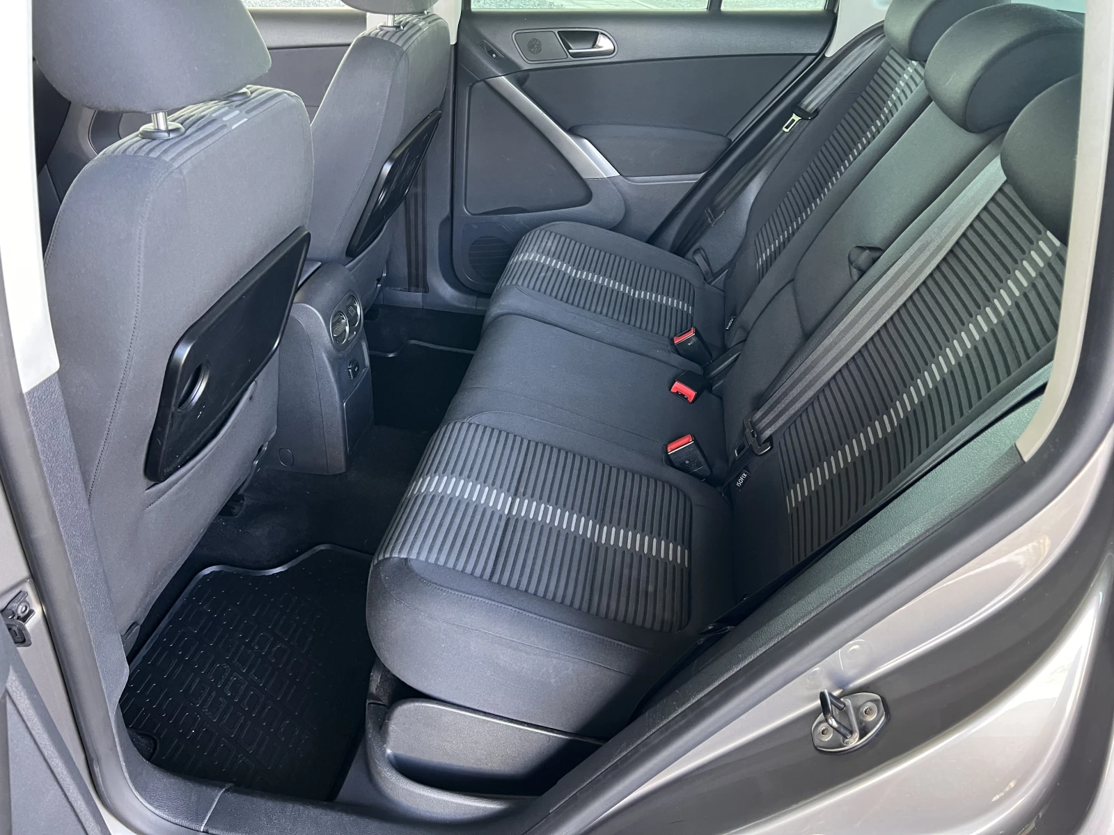 VW Tiguan 4motion/2.0TDI/140K.C./6AT - изображение 10