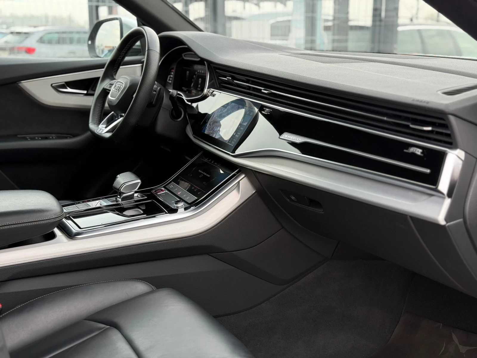 Audi SQ8 2022г* 126.000км* Топ Състояние* Сервизна История* - изображение 10