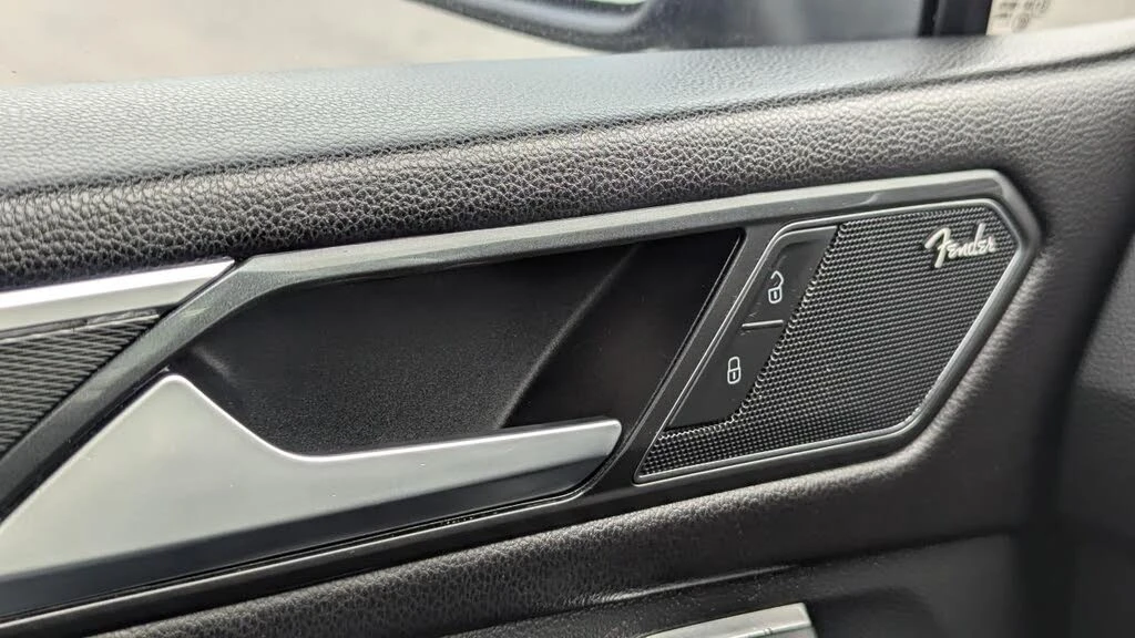 VW Tiguan 2018 Volkswagen Tiguan Highline 4Motion - изображение 9