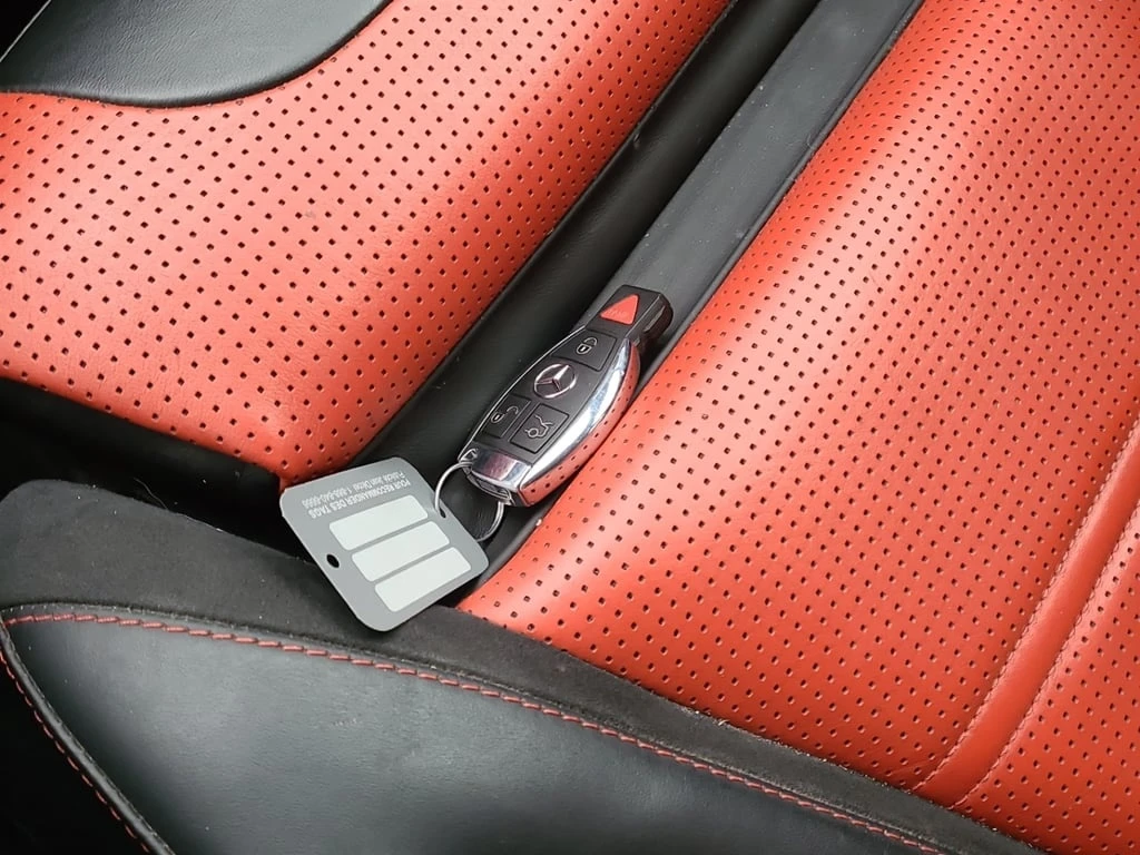 Mercedes-Benz GLC 63 AMG * S * CARFAX * БЕЗ ПЪРВОНАЧАЛНА ВНОСКА - изображение 8