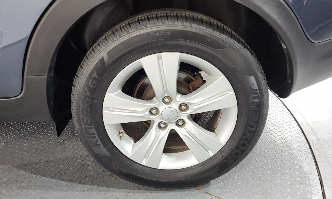 Kia Sportage, снимка 5 - Автомобили и джипове - 53864892