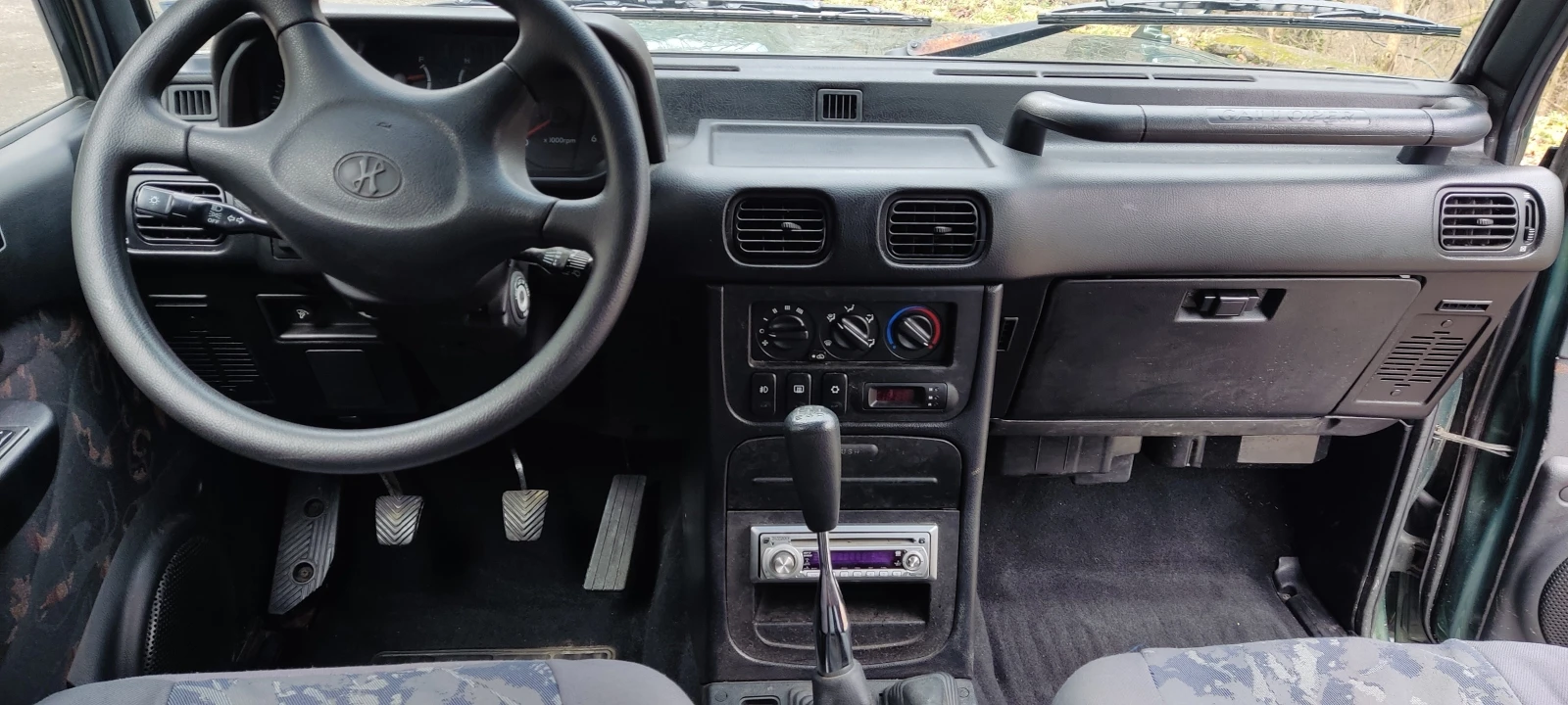 Hyundai Galloper 2.5TDI, снимка 8 - Автомобили и джипове - 54042937