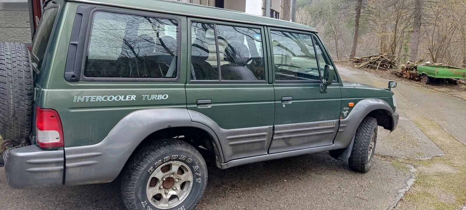 Hyundai Galloper 2.5TDI, снимка 2 - Автомобили и джипове - 54042937
