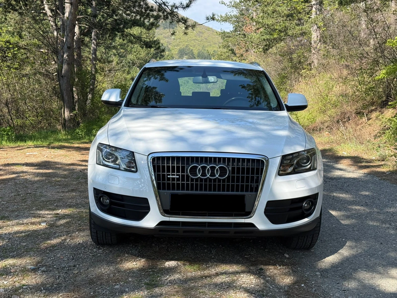 Audi Q5 НАПЪЛНО ОБСЛУЖЕНА 2, 0D НАВИ АНДРОИД CARPLAY, снимка 2 - Автомобили и джипове - 54251590