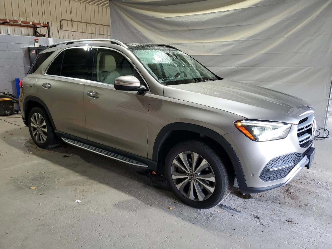 Mercedes-Benz GLE 350 2l 4Matic, снимка 4 - Автомобили и джипове - 54705922