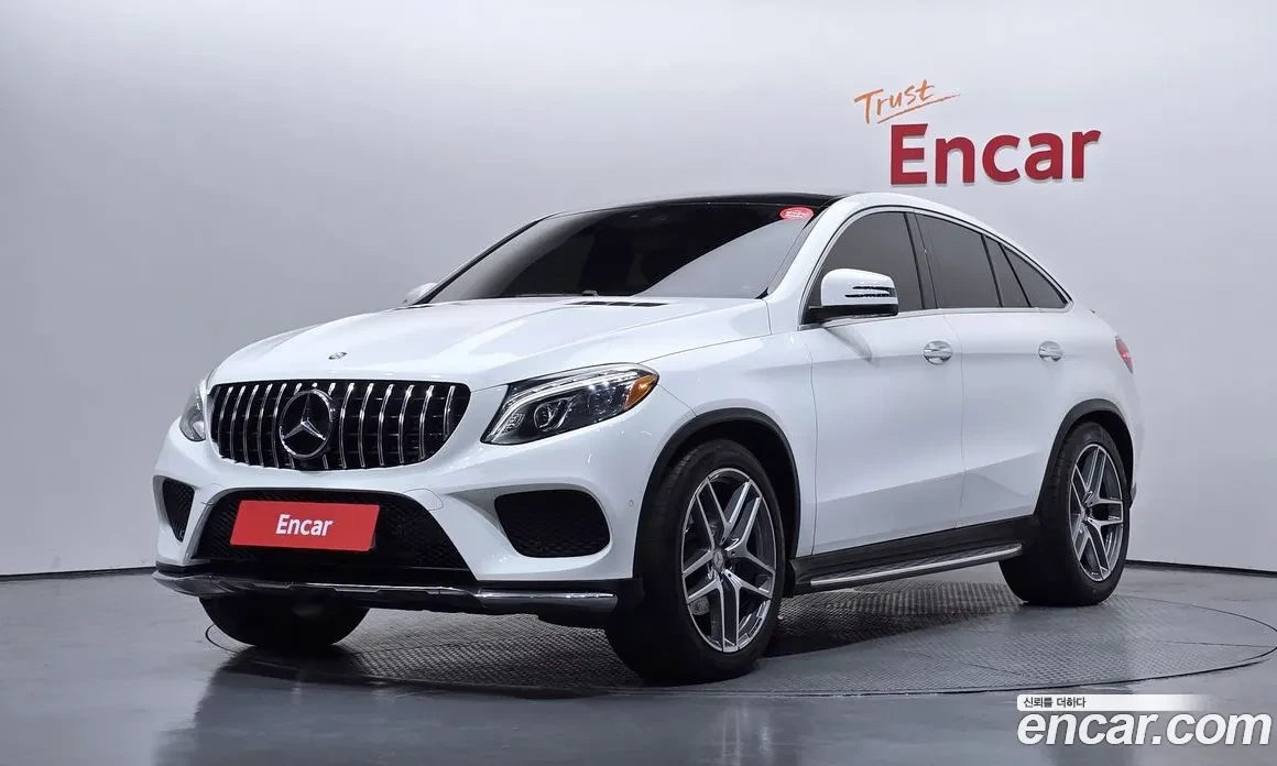 Mercedes-Benz GLE 350 COUPE | AMG LINE | 4MATIC | 360 | DVD, снимка 3 - Автомобили и джипове - 55594959