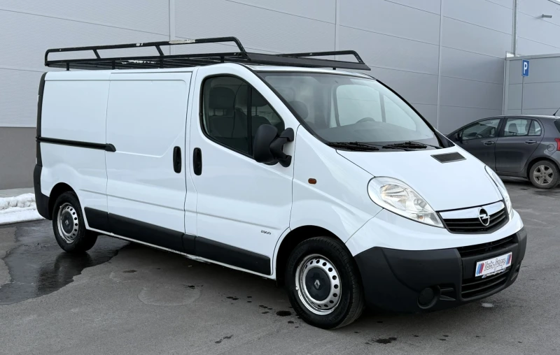 Opel Vivaro 2.0 CDTi 114кс. Клима, снимка 3 - Бусове и автобуси - 48757768