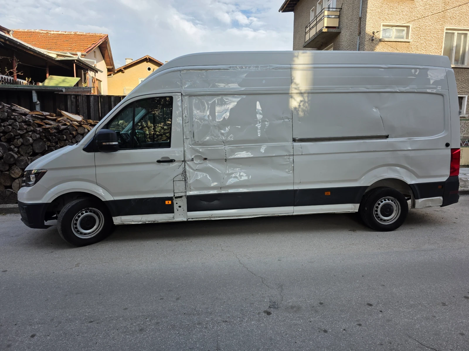 VW Crafter E6 надстроика , снимка 2 - Бусове и автобуси - 52520625