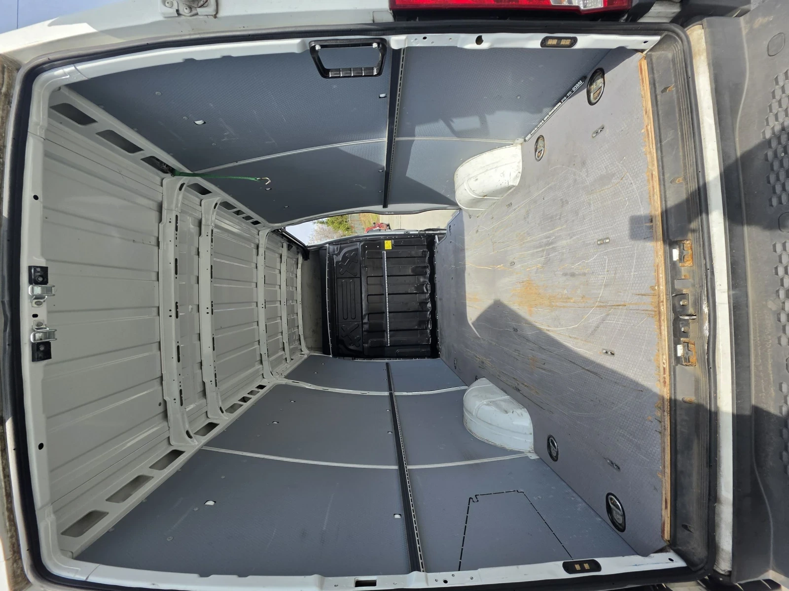 Iveco Daily 3.0 179k.c. 8G Himatic | Mobile.bg � ����������� 8