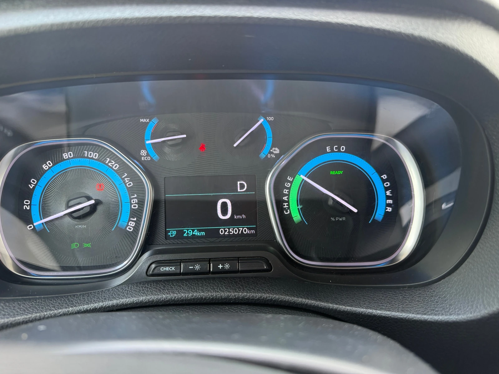 Toyota Proace M, снимка 4 - Бусове и автобуси - 54819339