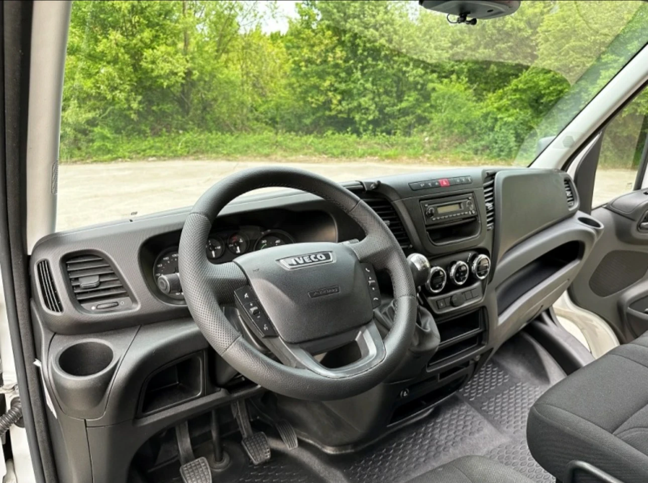 Iveco 35c15, снимка 7 - Бусове и автобуси - 55524223