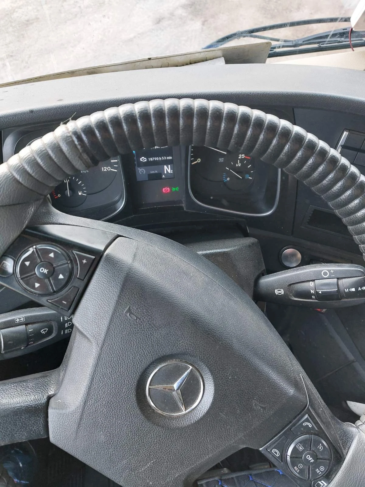 Mercedes-Benz Actros 450, снимка 9 - Камиони - 55644427
