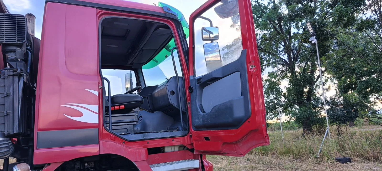 Mercedes-Benz Actros 8Х8 4140, снимка 7 - Камиони - 56274293