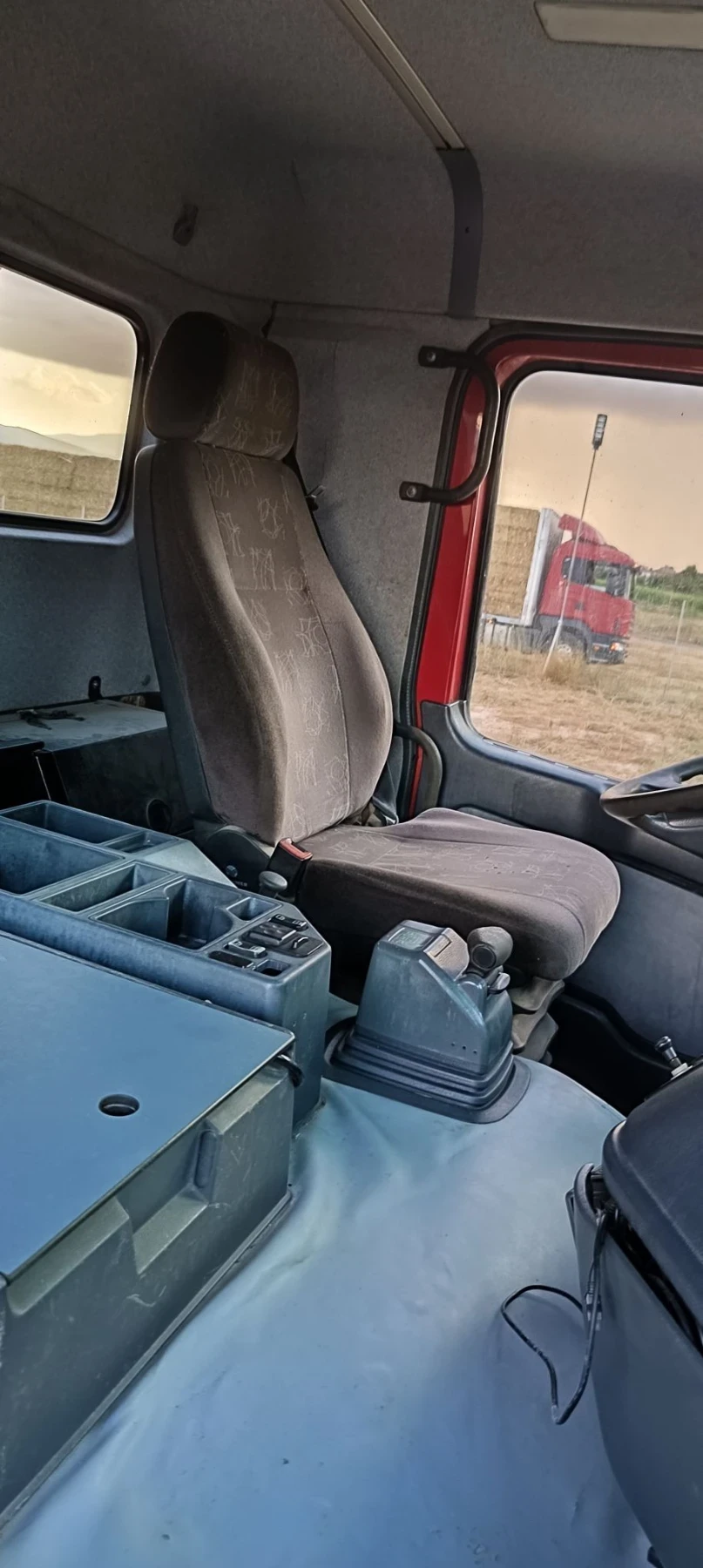 Mercedes-Benz Actros 8Х8 4140, снимка 8 - Камиони - 56274293