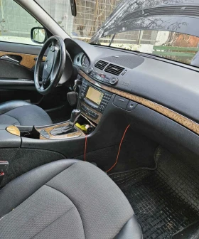 Mercedes-Benz E 320 W211, снимка 7