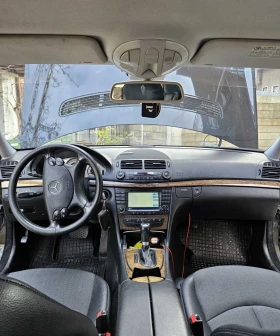 Mercedes-Benz E 320 W211, снимка 10