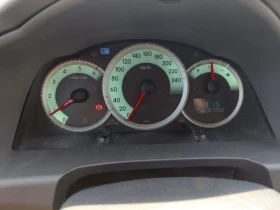Toyota Corolla verso D-4D, снимка 10