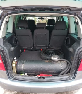 VW Touran 1.6 бензин-газ, снимка 7