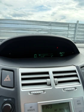 Toyota Yaris | Mobile.bg    13