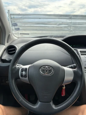 Обява за продажба на Toyota Yaris ~5 400 лв. - изображение 11