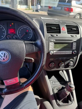 Обява за продажба на VW Golf 1.4 170 к.с. ~6 500 лв. - изображение 7
