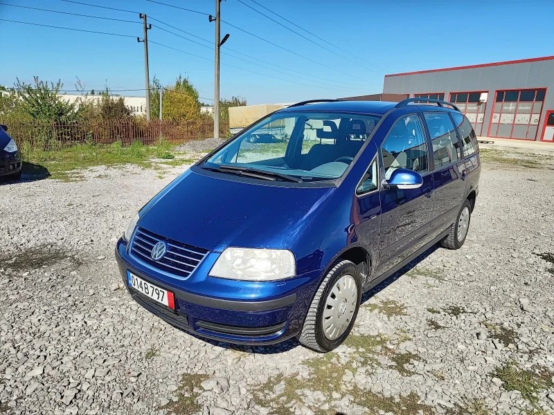 VW Sharan 2.0 Бензин - 7 места , снимка 3 - Автомобили и джипове - 47408290