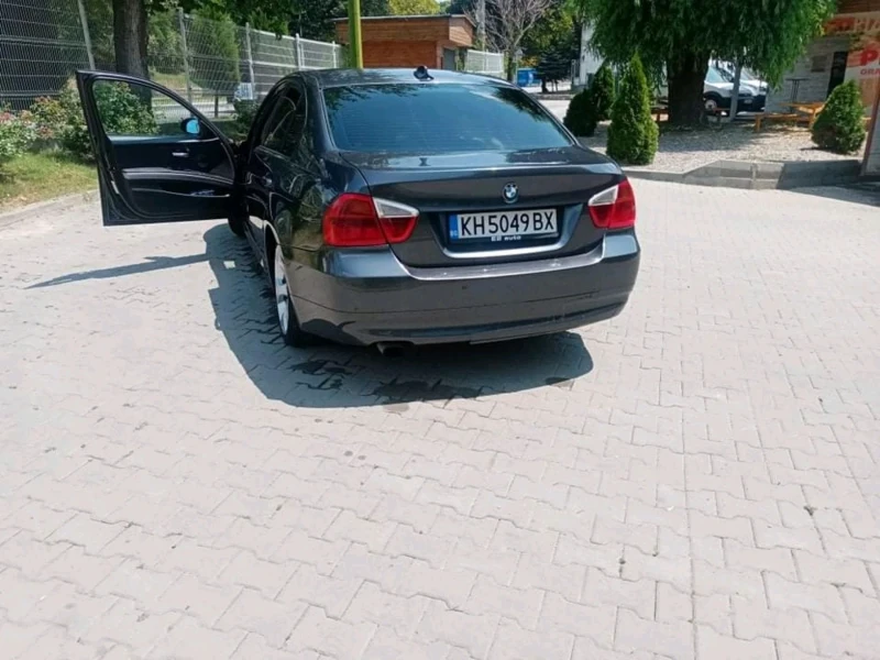 BMW 320, снимка 3 - Автомобили и джипове - 48699116