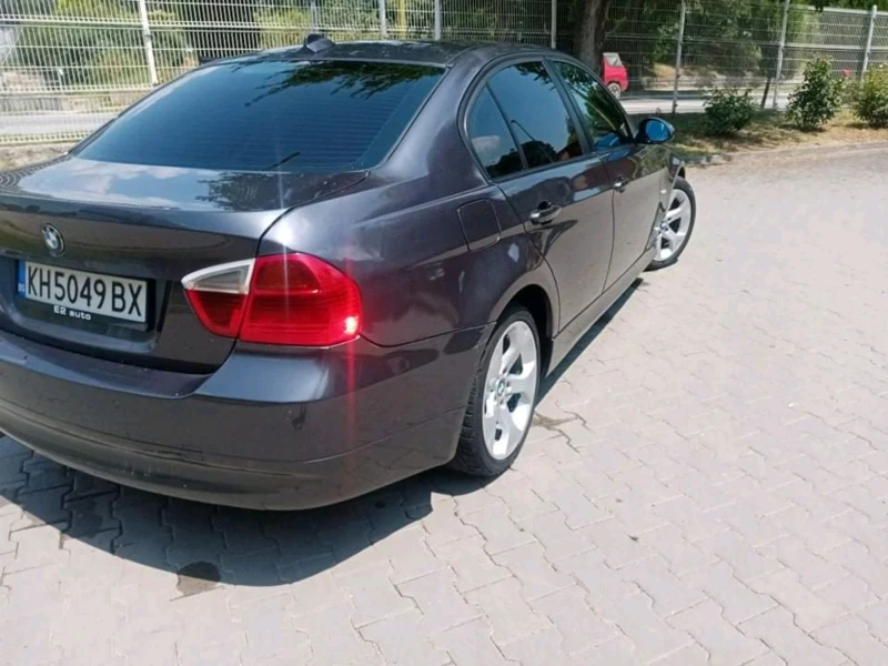 BMW 320, снимка 4 - Автомобили и джипове - 48699116