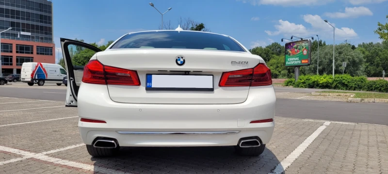 BMW 540, снимка 10 - Автомобили и джипове - 48597435