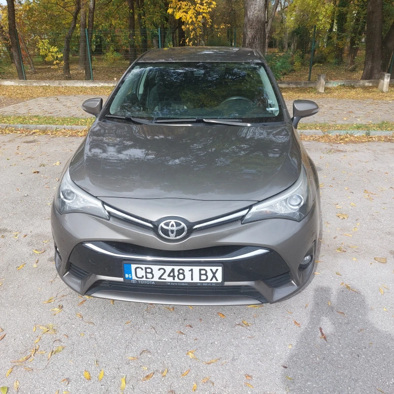 Toyota Avensis, снимка 4 - Автомобили и джипове - 52507910