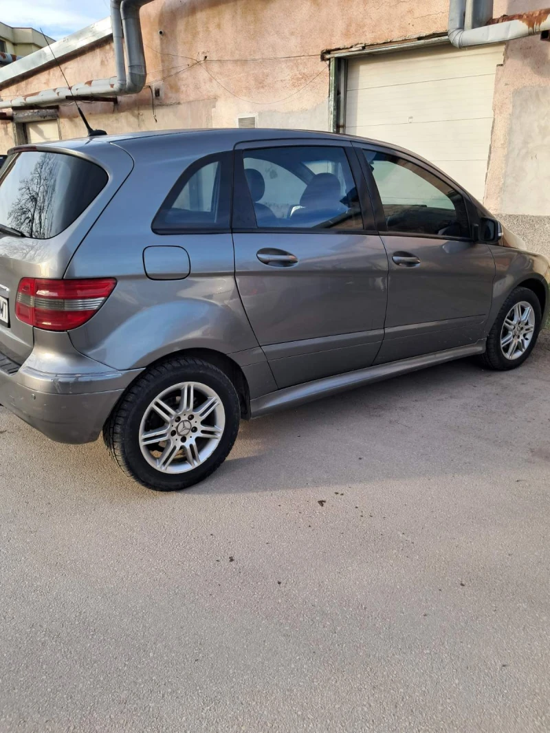 Mercedes-Benz B 180 B180 CNG, снимка 4 - Автомобили и джипове - 52955440