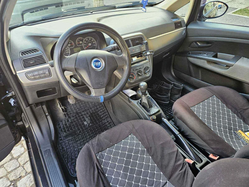 Fiat Punto  1.3 Multijet, снимка 5 - Автомобили и джипове - 53037409
