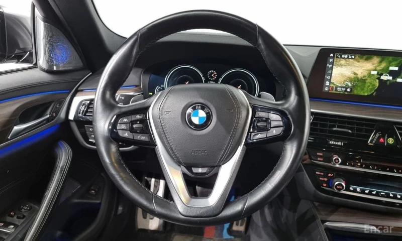 BMW 530, снимка 13 - Автомобили и джипове - 53151076