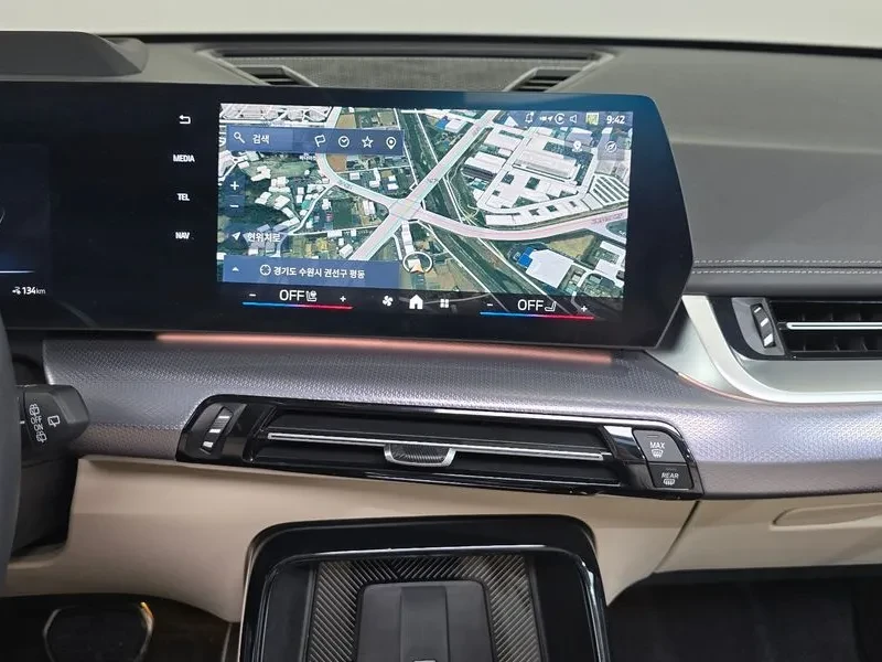 BMW iX1 xDrive 30 M Sports | Mobile.bg � ����������� 14