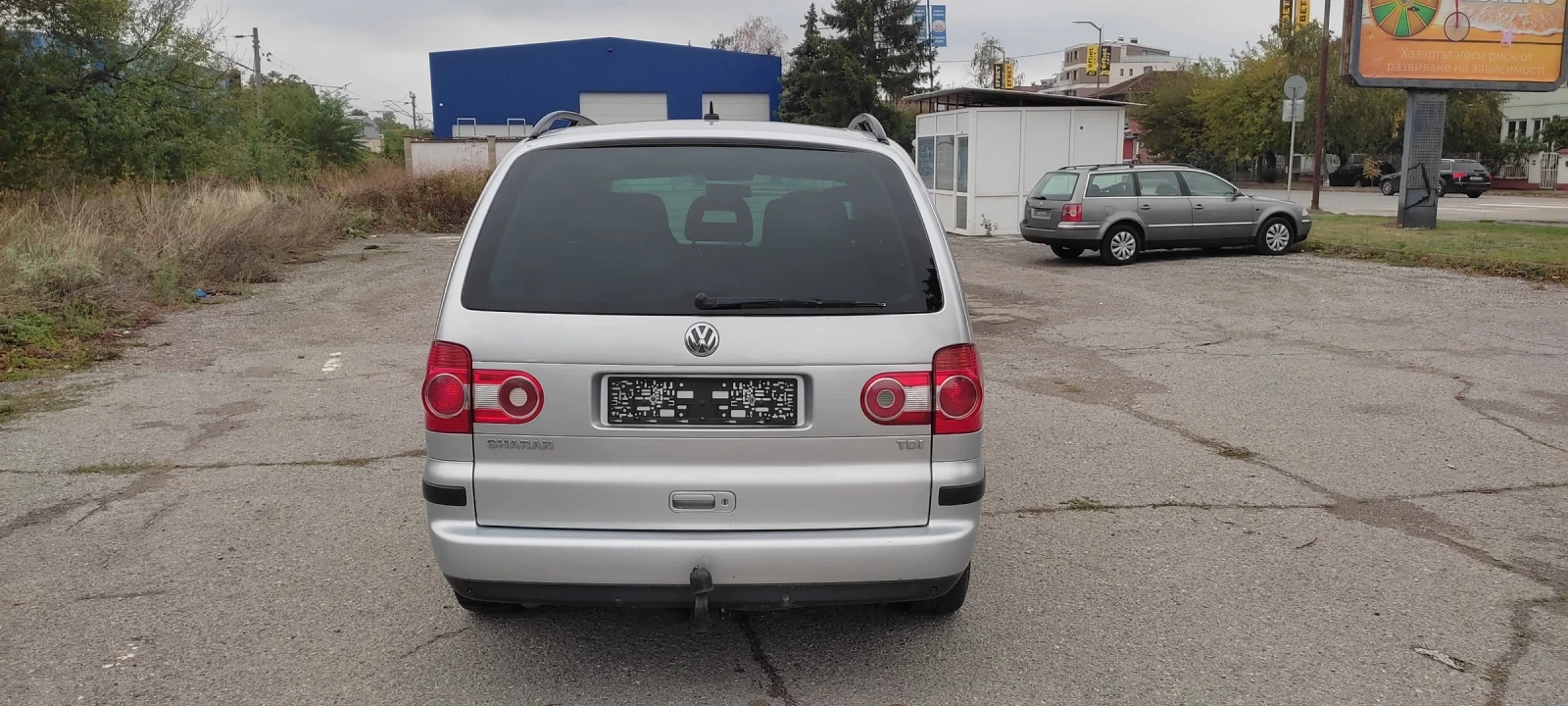 VW Sharan 1.9 131 кс КЛИМА - изображение 8