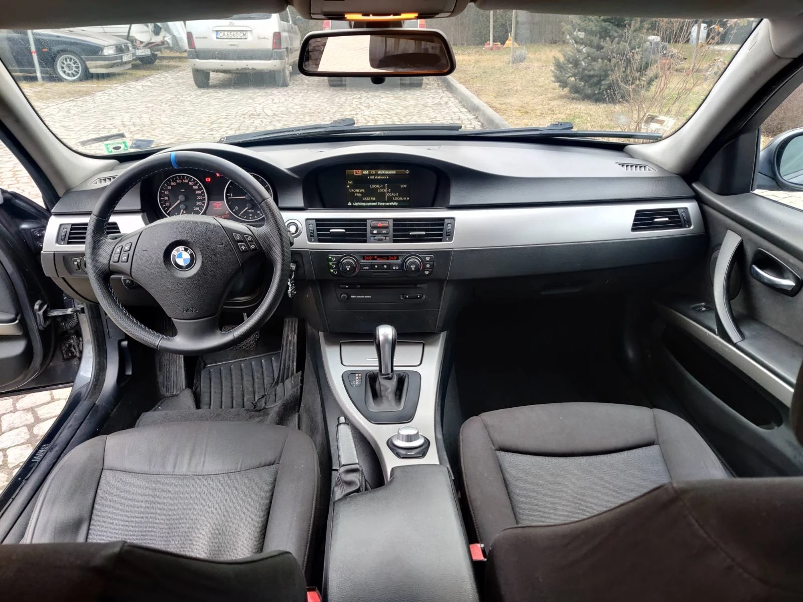 BMW 320  - изображение 2