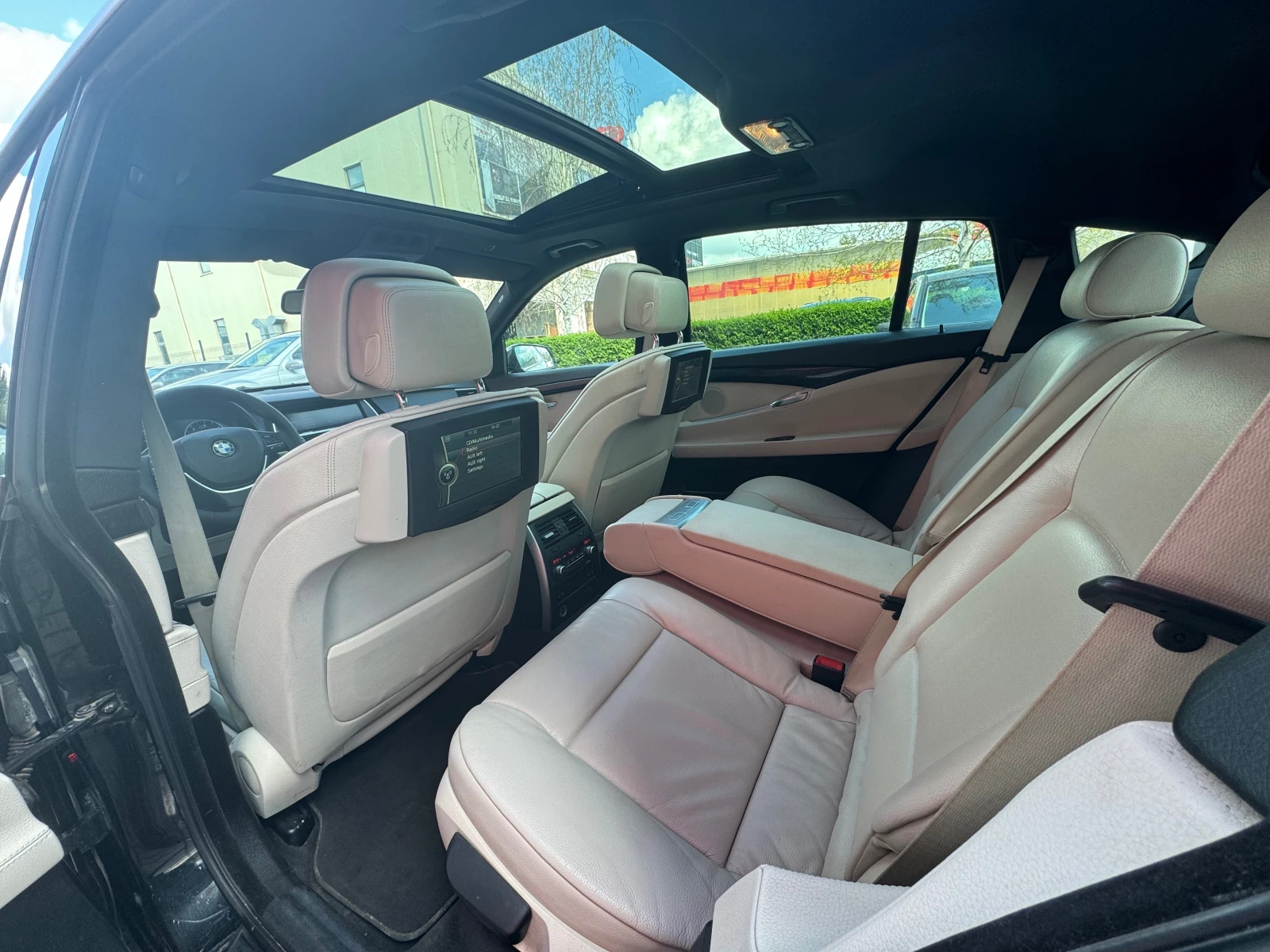 BMW 5 Gran Turismo 3.5D - изображение 7