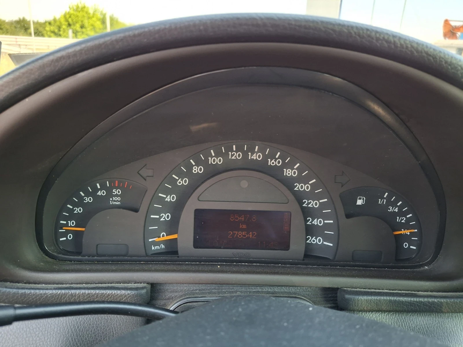 Mercedes-Benz C 270  - изображение 8