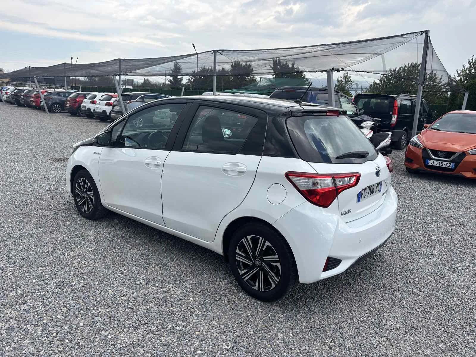 Toyota Yaris 1.5 , EURO 6, Нов Внос France - изображение 6