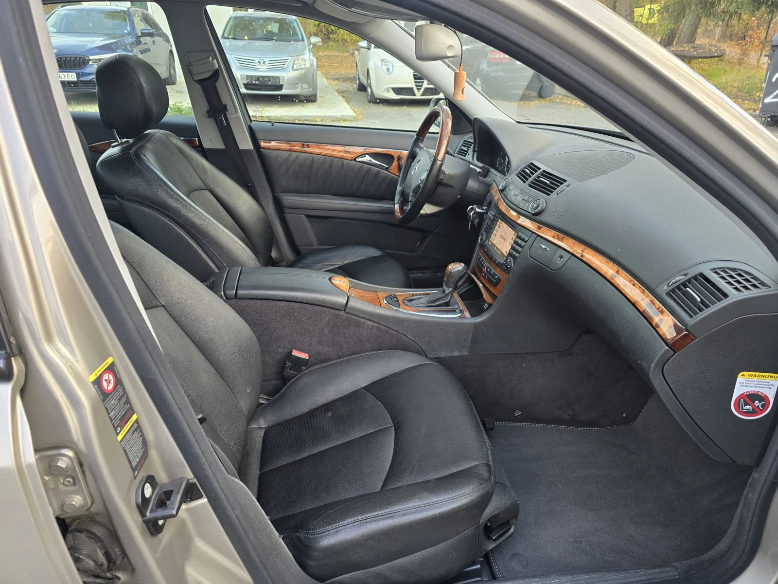 Mercedes-Benz E 320 320CDI/AIR MATIC/АВТОМАТИК/КОЖА/XENON - изображение 10