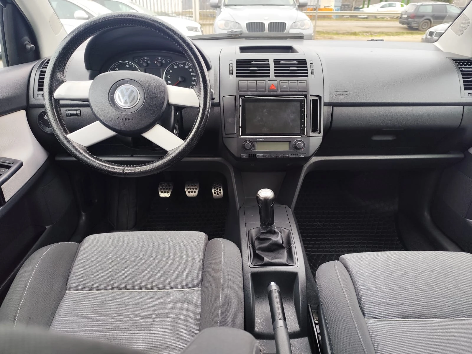 VW Polo POLO  CROSS 1.9 дизел 101коня - изображение 9