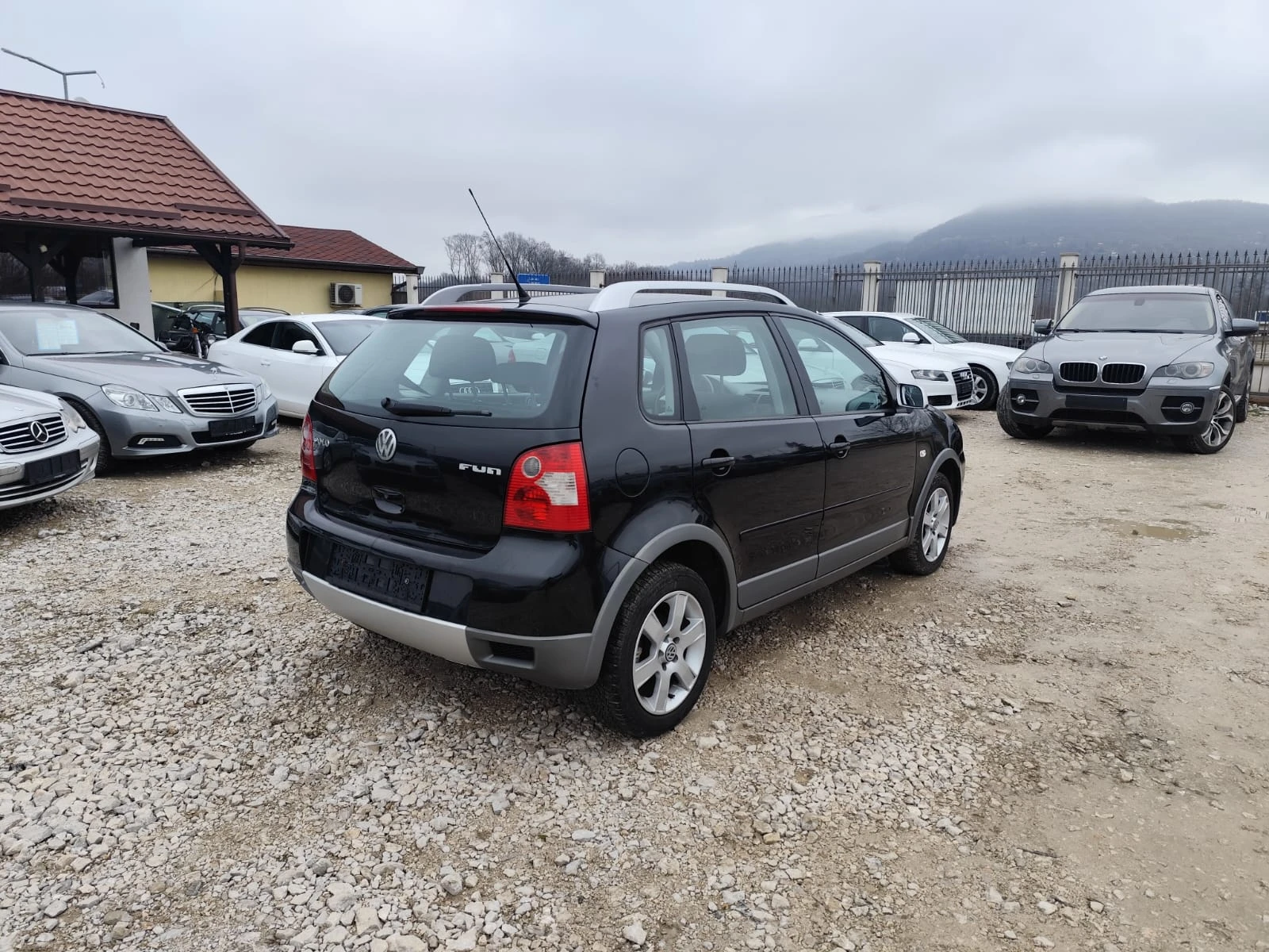 VW Polo POLO  CROSS 1.9 дизел 101коня - изображение 5